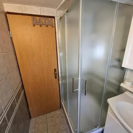 5 アパート Pakoštane