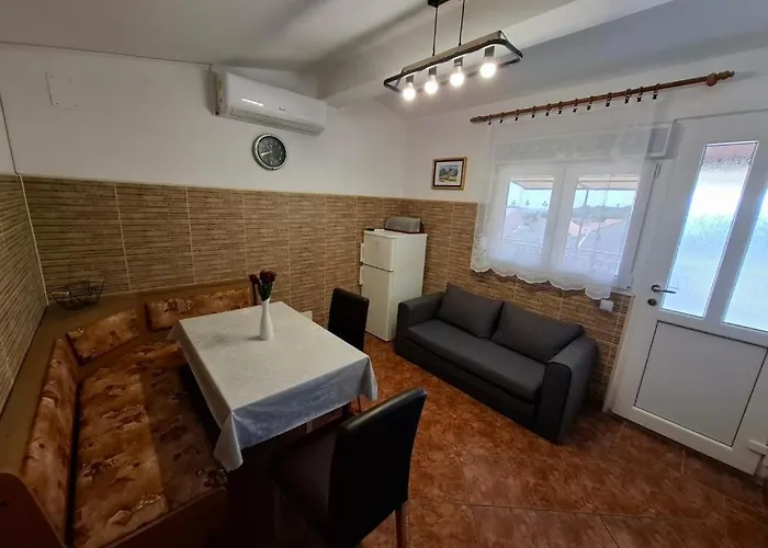 Апартаменты 5